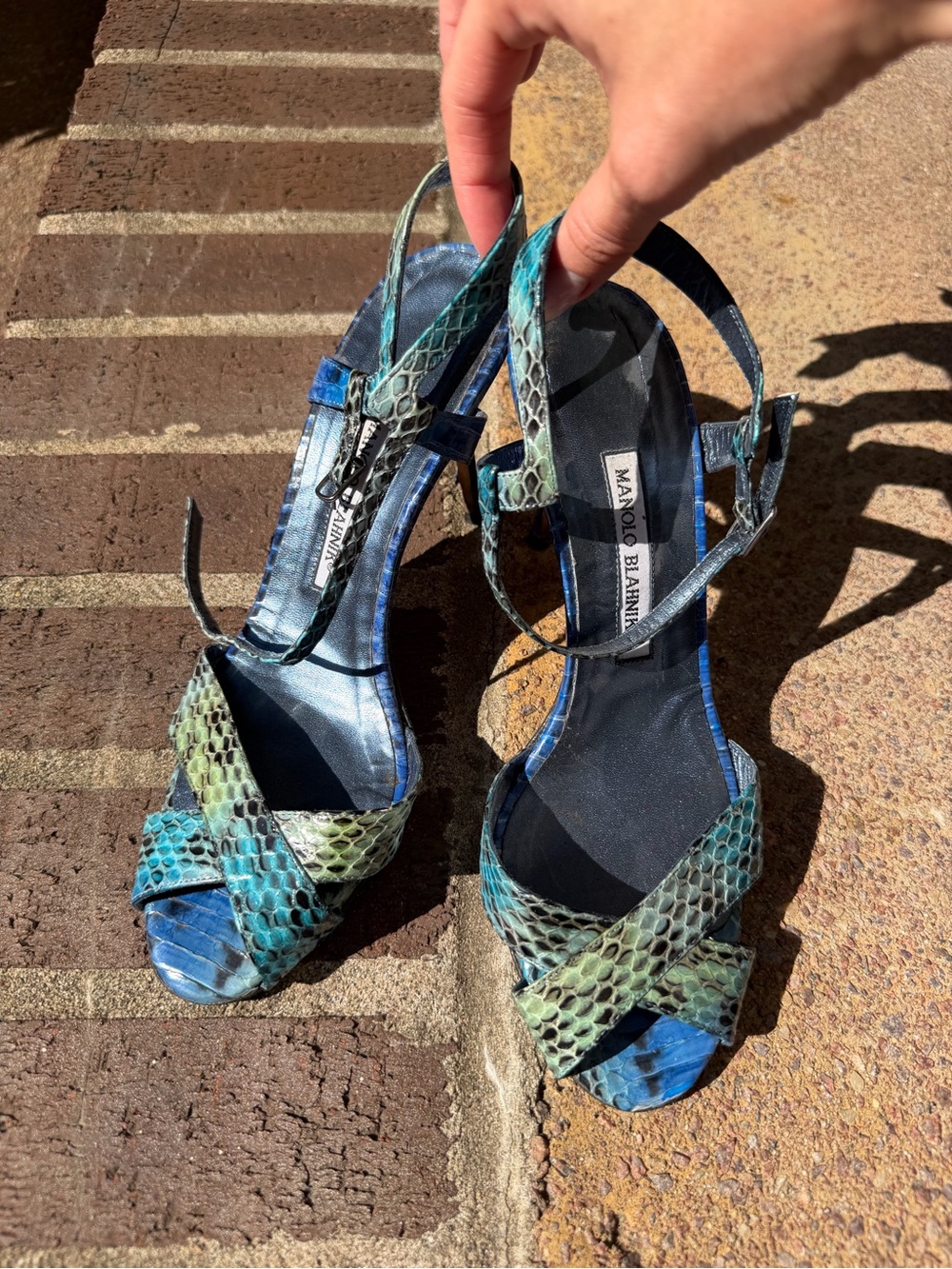GORGEOUS Manolo Blahnik Snakeskin Strappy Heels size 38.5